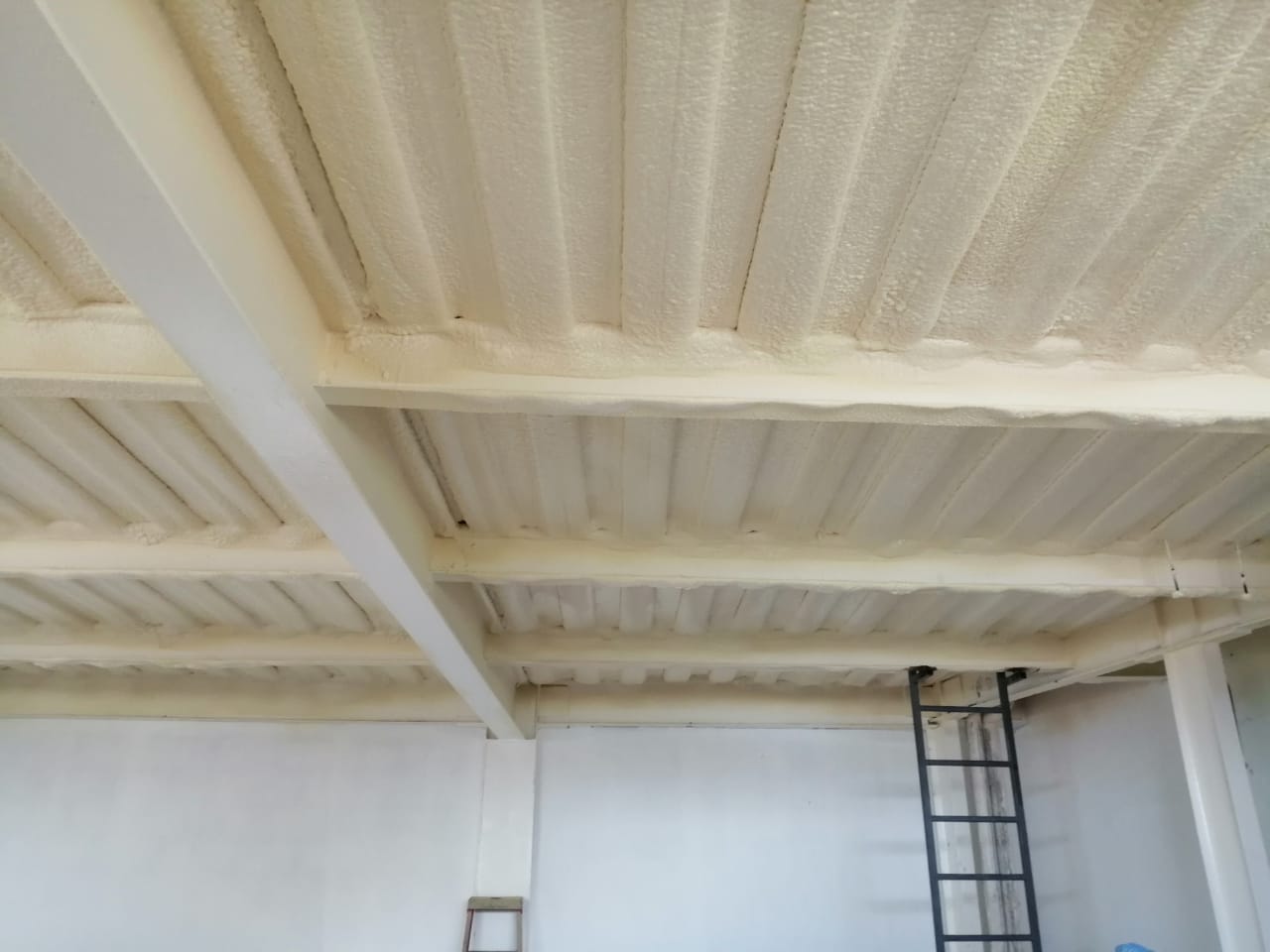 Detalle de espesor — 2 pulgadas