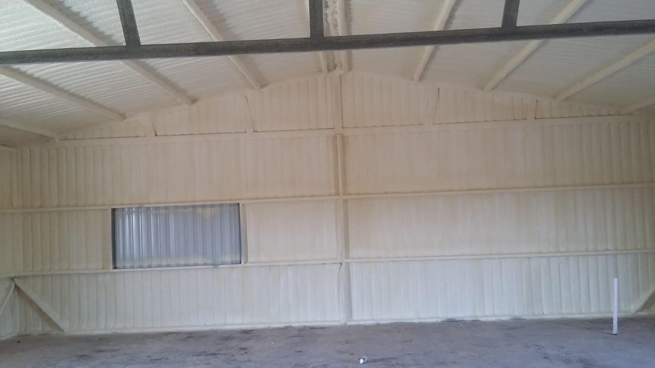Nave industrial — antes del tratamiento